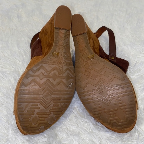 Lucky Brand Suede Leather 4 1/2" Wedges Sz9 - Picture 5 of 8